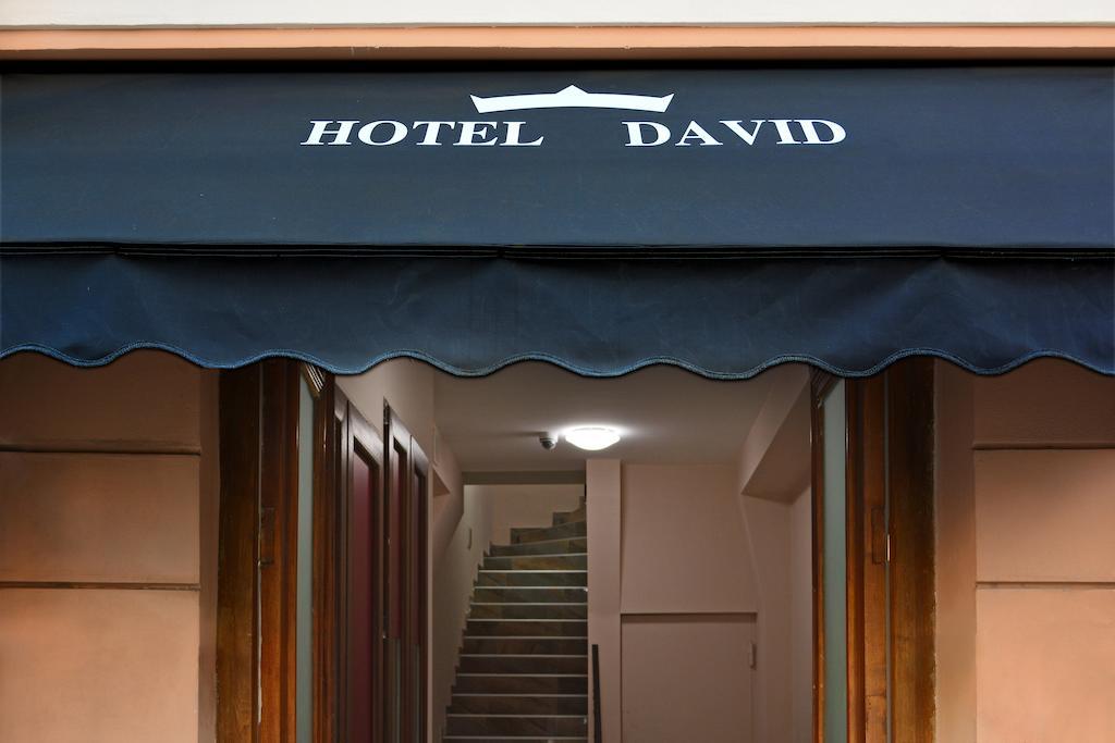 King David Hotel Tbilisi Bagian luar foto